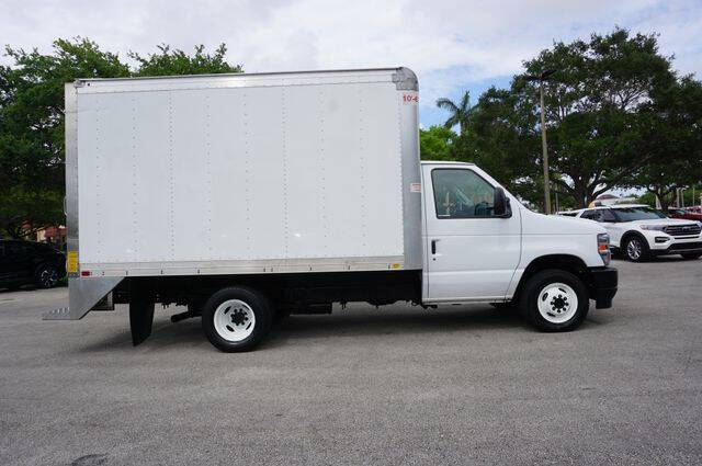 2024 Ford E-Series