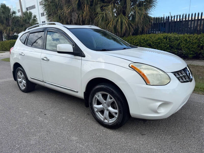 2011 Nissan Rogue SV