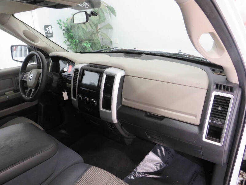 2012 RAM 1500 SLT