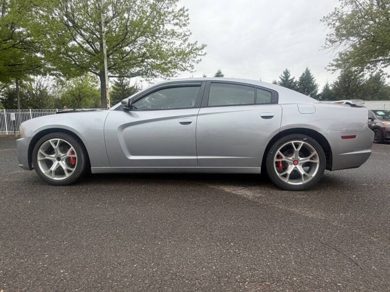 2014 Dodge Charger SE