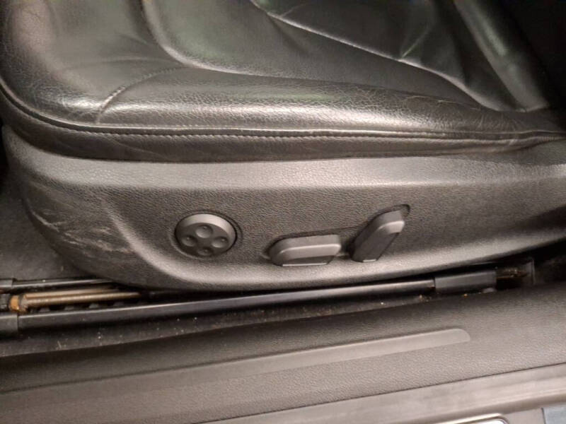 2011 Audi A5 2.0T quattro Premium Plus