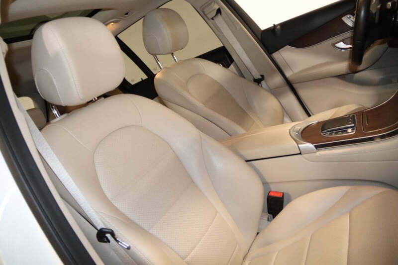 2021 Mercedes-Benz GLC GLC 300 4MATIC