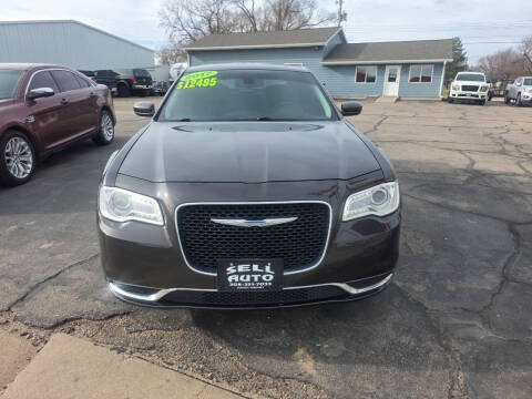 2017 Chrysler 300 Limited