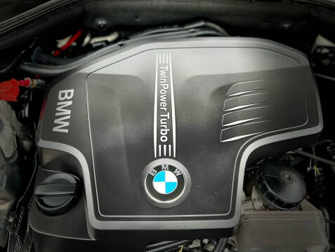 2016 BMW 5 Series 528i