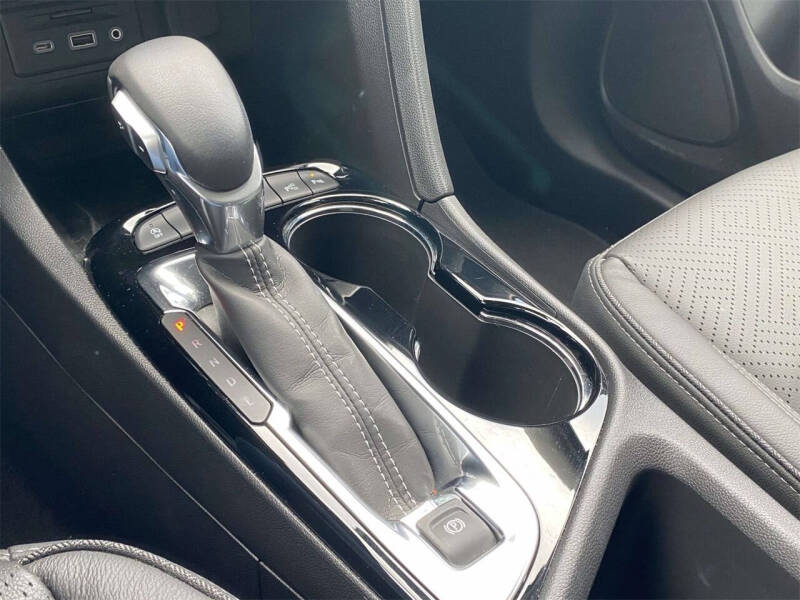 2022 Buick Encore GX Essence