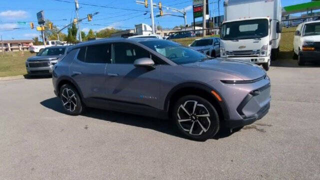 2026 Chevrolet Equinox EV LT 2