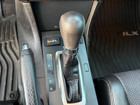 2016 Acura ILX w/Tech w/A-SPEC