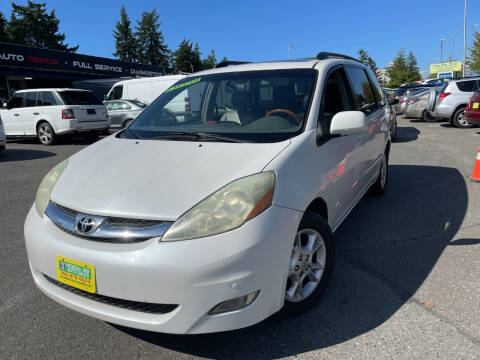 2006 Toyota Sienna for sale at Federal Way Auto Sales in Federal Way WA