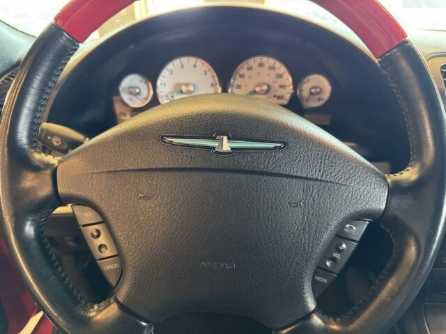 2003 Ford Thunderbird