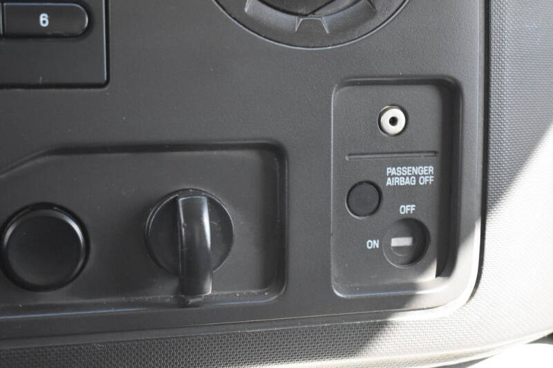 2015 Ford E-Series E-350 SD