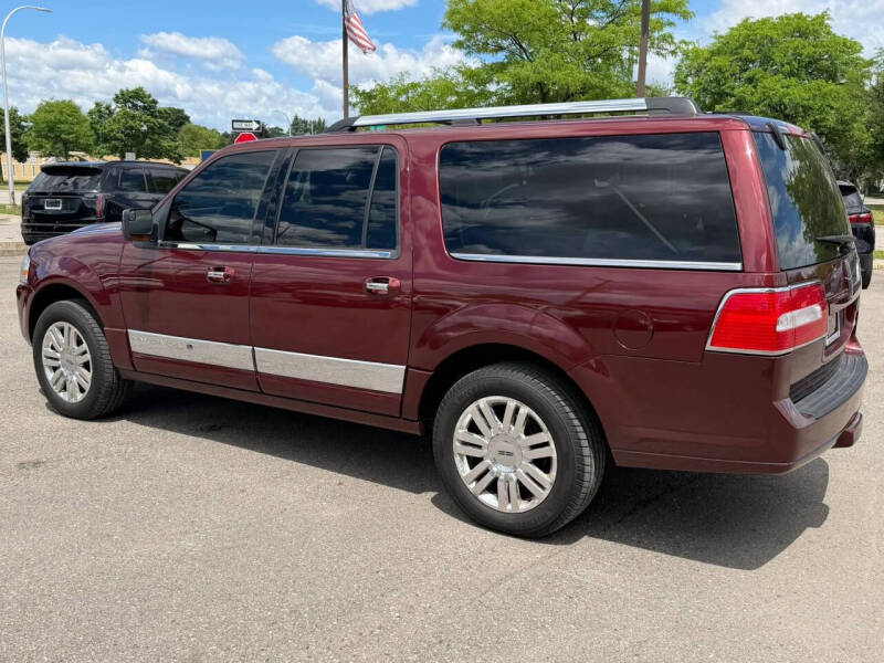 2012 Lincoln Navigator L