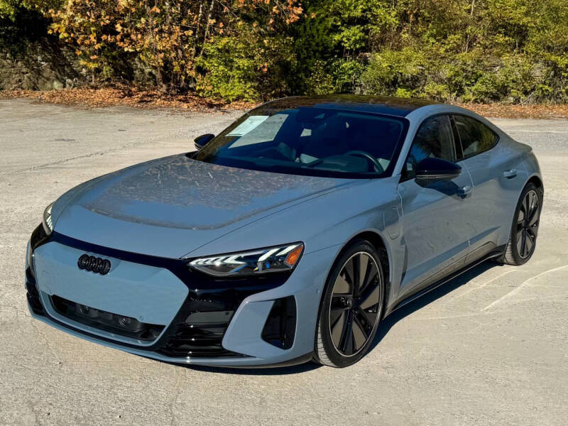 2024 Audi e-tron GT quattro Prestige