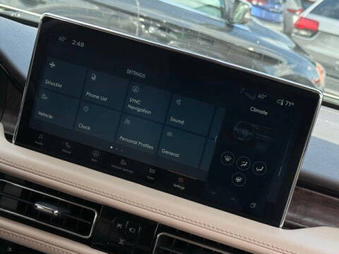 2022 Lincoln Nautilus Reserve