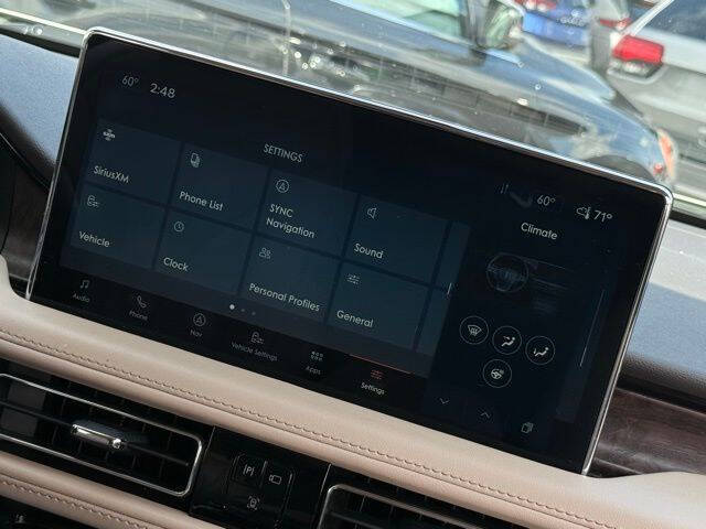 2022 Lincoln Nautilus Reserve