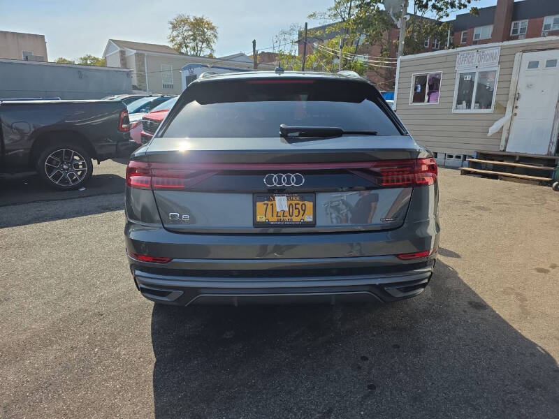 2021 Audi Q8 quattro Premium Plus 55 TFSI