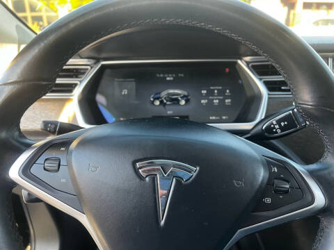 2013 Tesla Model S