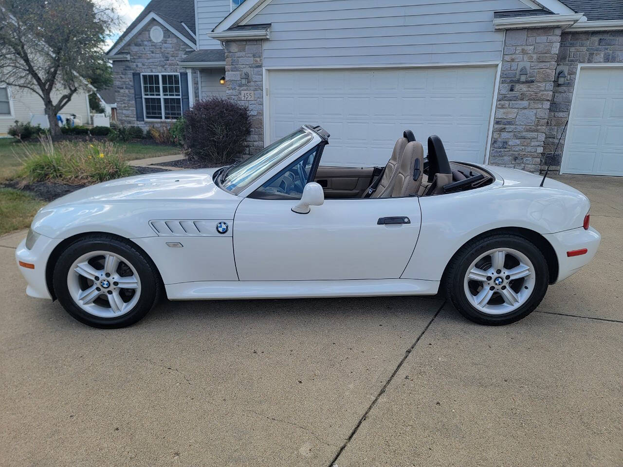 2000 BMW Z3 for sale at Denny Dotson Automotive in Johnstown, OH