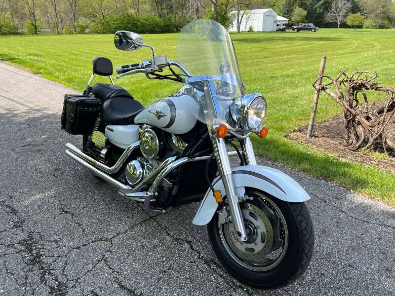 2004 Kawasaki Vulcan Classic for sale at Pleasant Corners Auto LLC in Orient OH