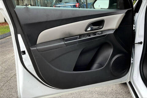 2012 Chevrolet Cruze LS