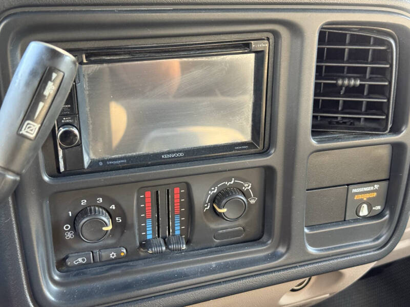 2003 Chevrolet Silverado 2500HD LS