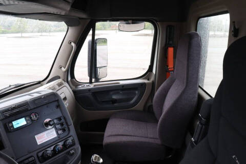 2014 Freightliner Cascadia