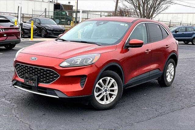 2020 Ford Escape SE