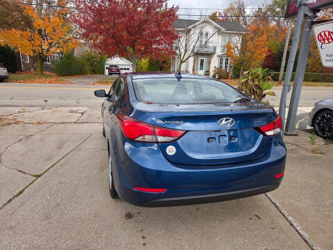 2016 Hyundai Elantra SE