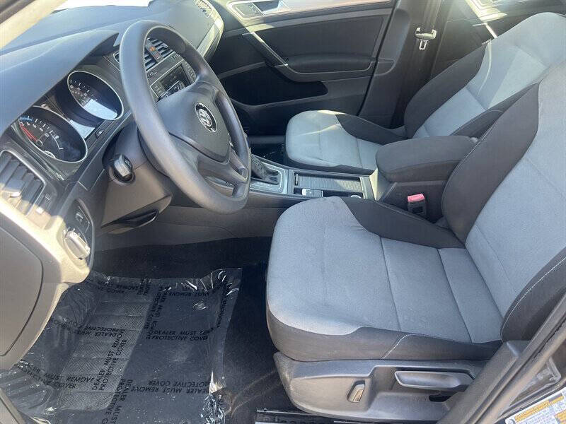 2016 Volkswagen e-Golf SE