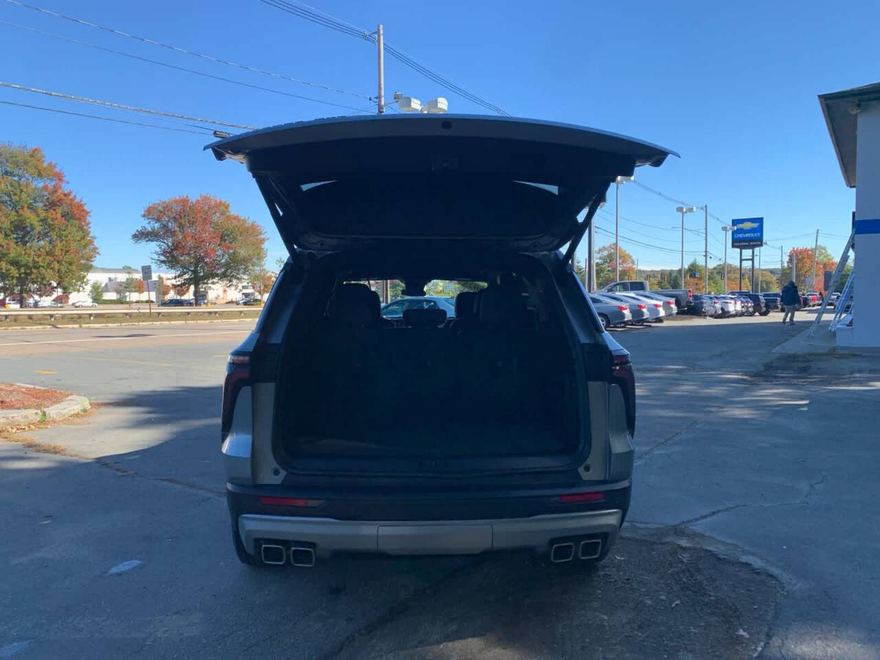 2025-chevrolet-traverse-lt-4x4-4dr-suv.jpg