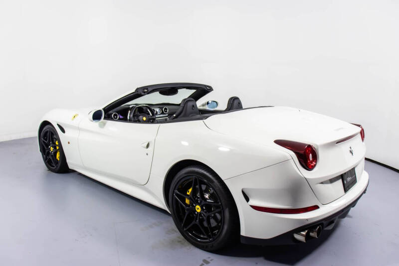 2017 Ferrari California T