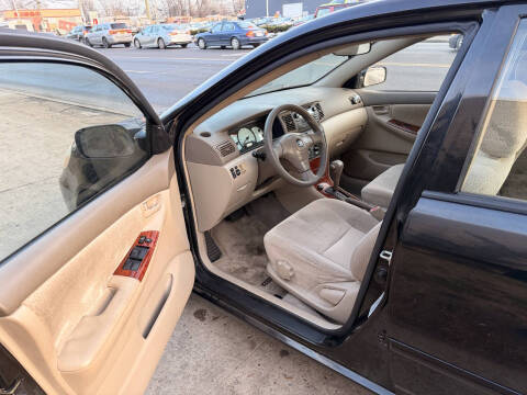 2003 Toyota Corolla LE