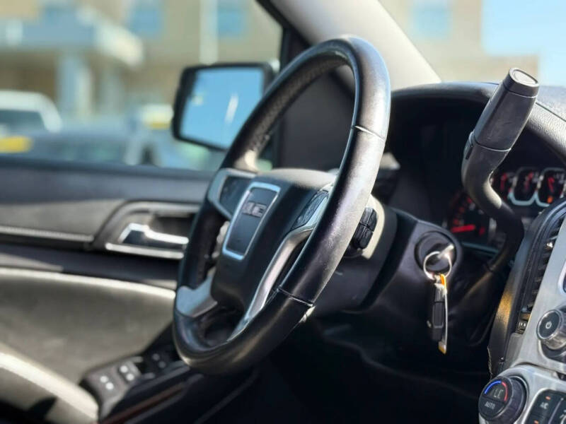 2016 GMC Yukon SLE