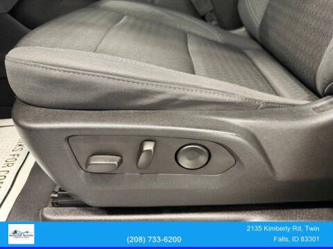 2022 Chevrolet Suburban LS