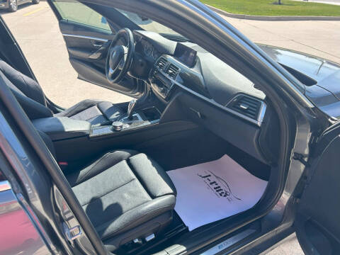 2017 BMW 3 Series 330e iPerformance