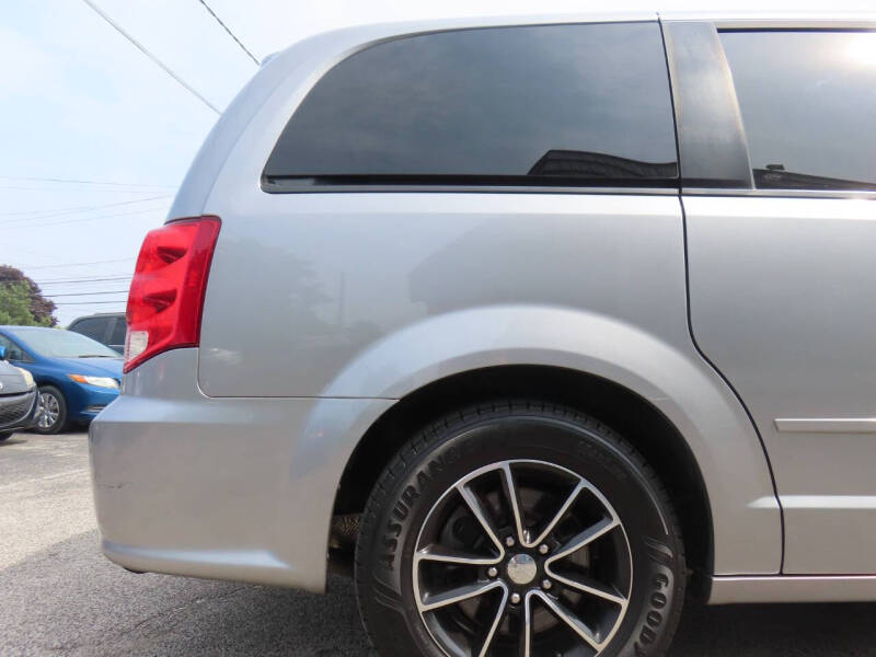 2016 Dodge Grand Caravan R/T