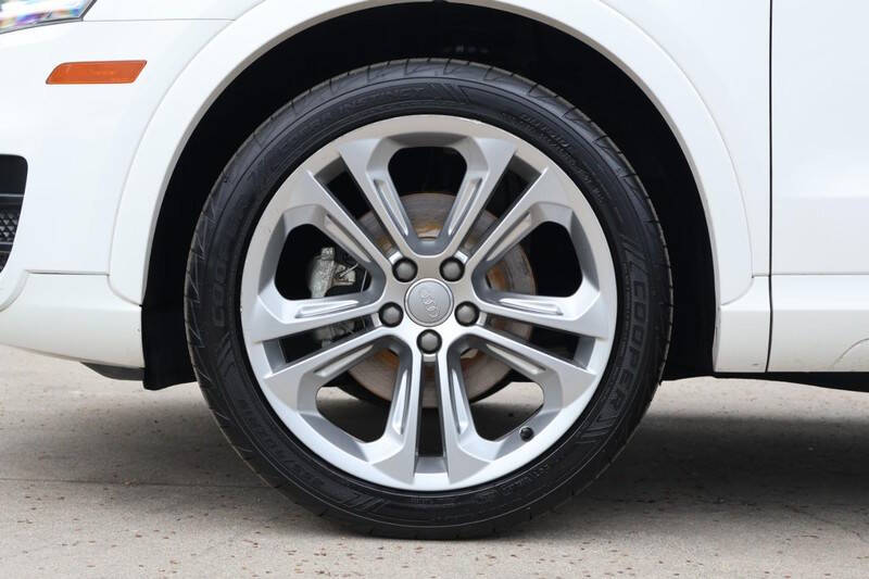 2015 Audi Q3 2.0T Premium Plus