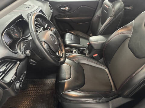 2019 Jeep Cherokee Trailhawk