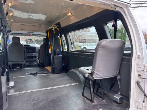 2011 Ford E-Series E-250