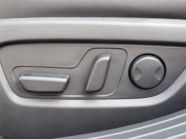 2025 Mazda CX-50 2.5 Turbo Premium