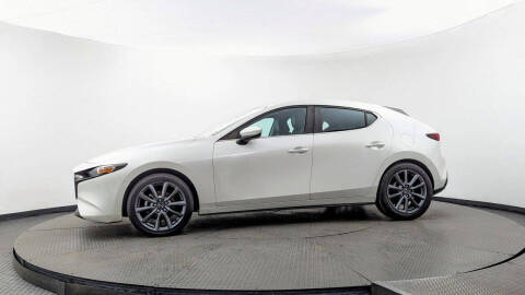 2021 Mazda Mazda3 Hatchback Select