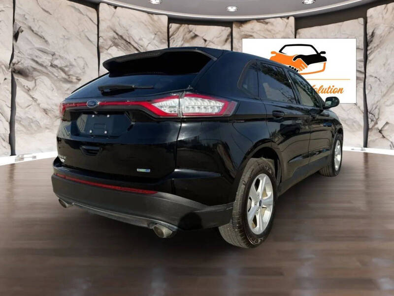 2018 Ford Edge SE