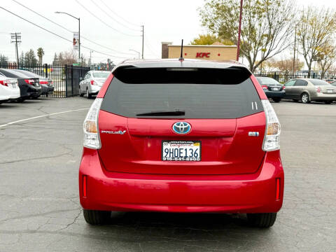 2012 Toyota Prius v