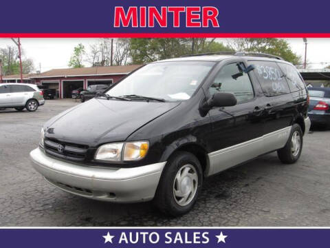 2000 Toyota Sienna for sale at Minter Auto Sales in South Houston TX