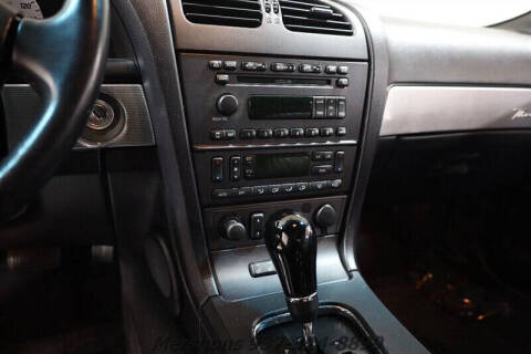 2004 Ford Thunderbird Deluxe