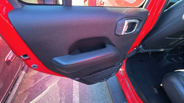 2019 Jeep Wrangler Unlimited Sahara Altitude