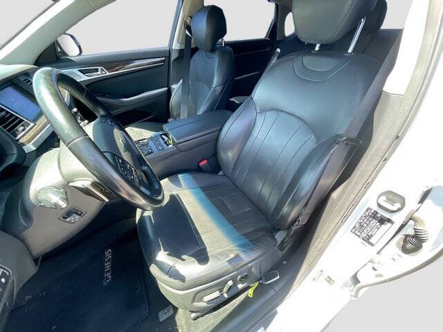 2018 Genesis G80