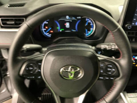 2024 Toyota RAV4 Prime SE