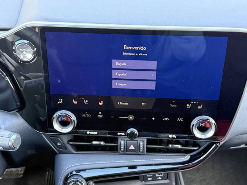 2025 Lexus NX 350h Premium