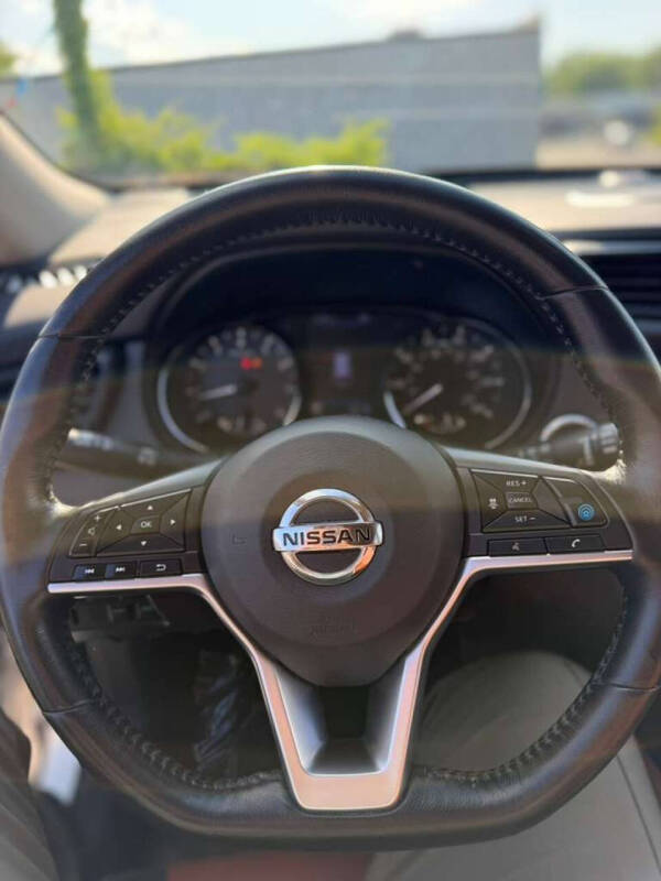 2018 Nissan Rogue SL