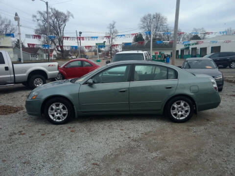 2006 Nissan Altima for sale at Antique Motors in Plymouth IN